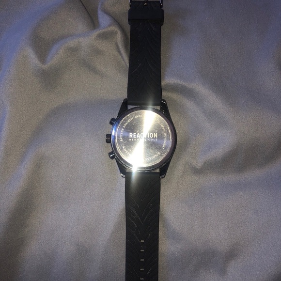 Kenneth Cole Watch - Picture 2 of 5
